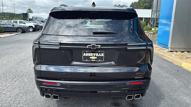 new 2026 Chevrolet Traverse car, priced at $59,720
