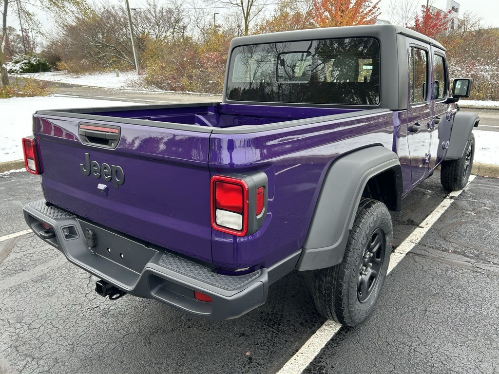 new 2026 Jeep Gladiator car, priced at $45,610