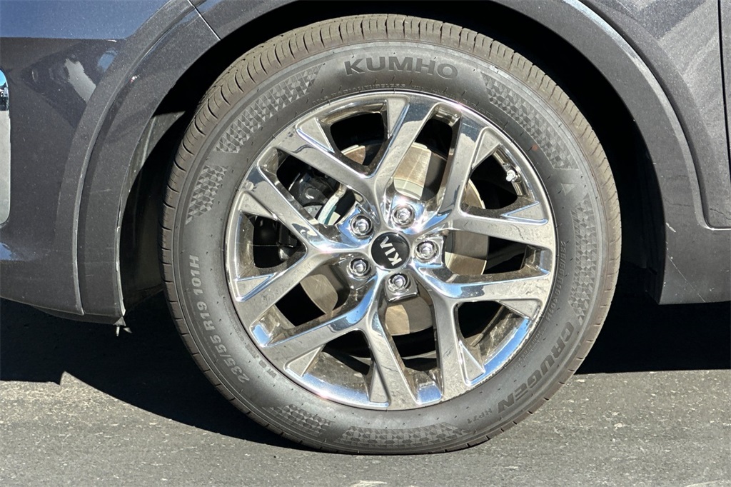 used 2019 Kia Sorento car, priced at $21,920