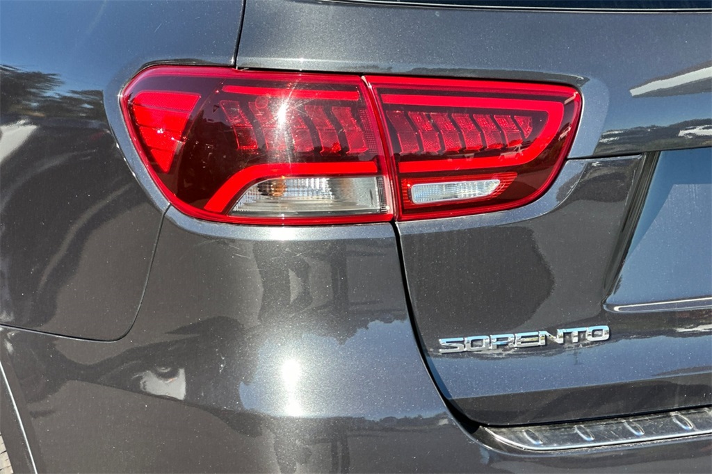 used 2019 Kia Sorento car, priced at $21,920