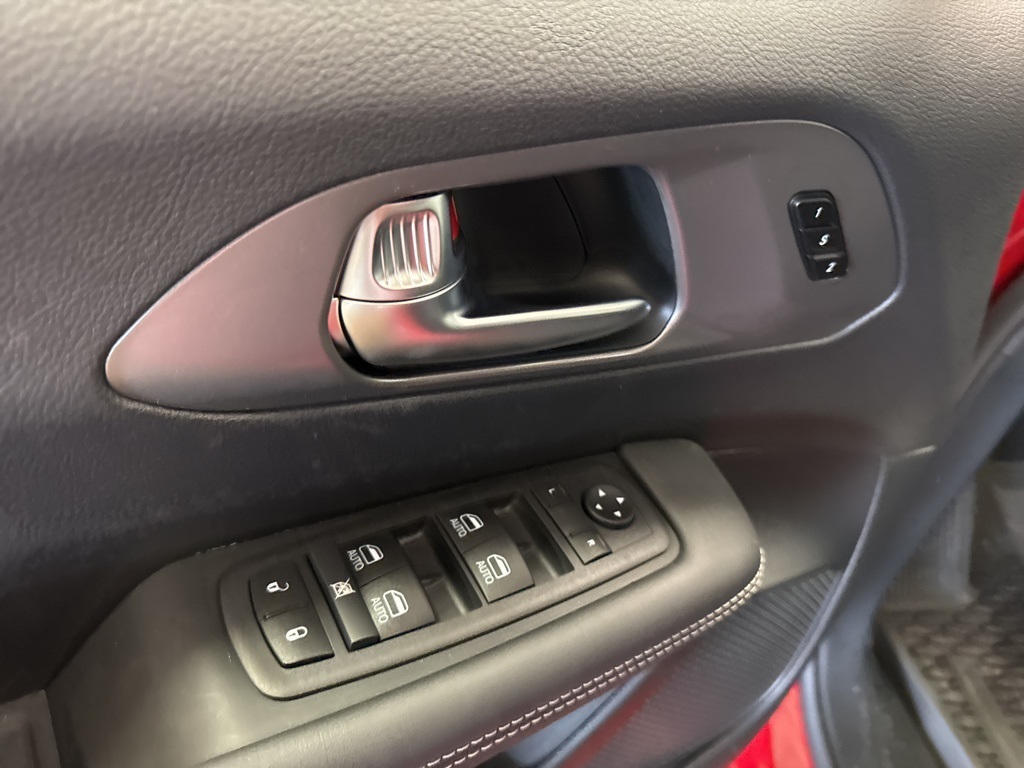 new 2025 Chrysler Pacifica car, priced at $41,999