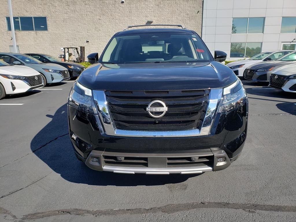 new 2025 Nissan Pathfinder car, priced at $38,024