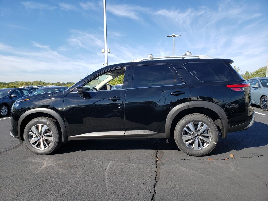 new 2025 Nissan Pathfinder car, priced at $38,024