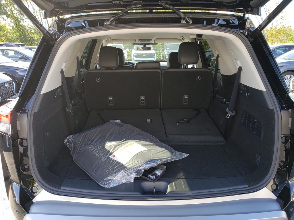 new 2025 Nissan Pathfinder car, priced at $38,024
