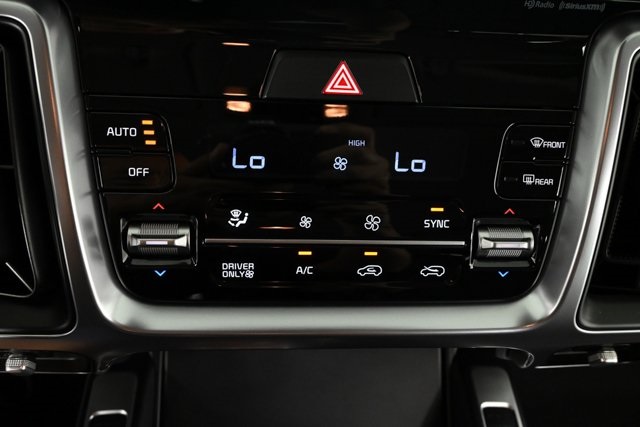 used 2022 Kia Sorento Hybrid car, priced at $27,414