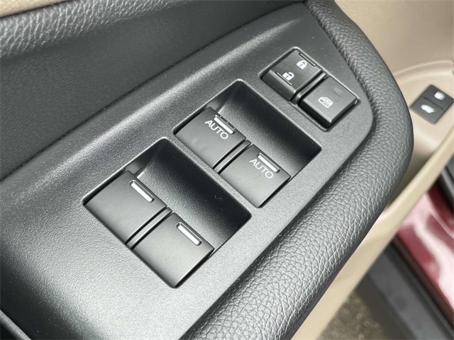 used 2022 Honda Pilot car, priced at $34,327