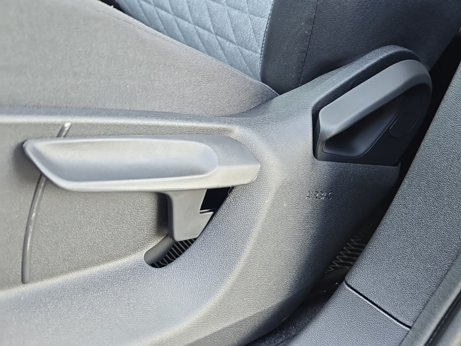 new 2026 Volkswagen Tiguan car, priced at $34,378