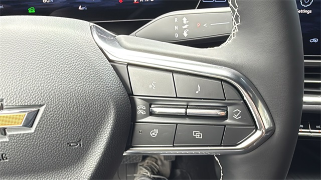 new 2025 Chevrolet Equinox EV car, priced at $37,715