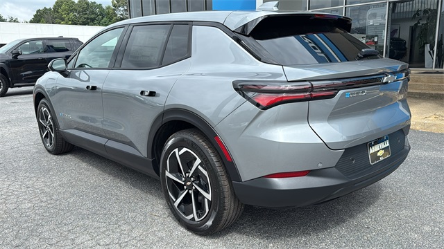 new 2025 Chevrolet Equinox EV car, priced at $37,715
