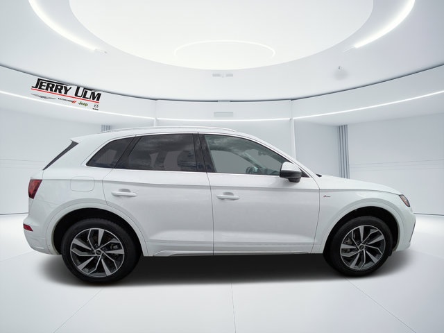used 2024 Audi Q5 car, priced at $30,835