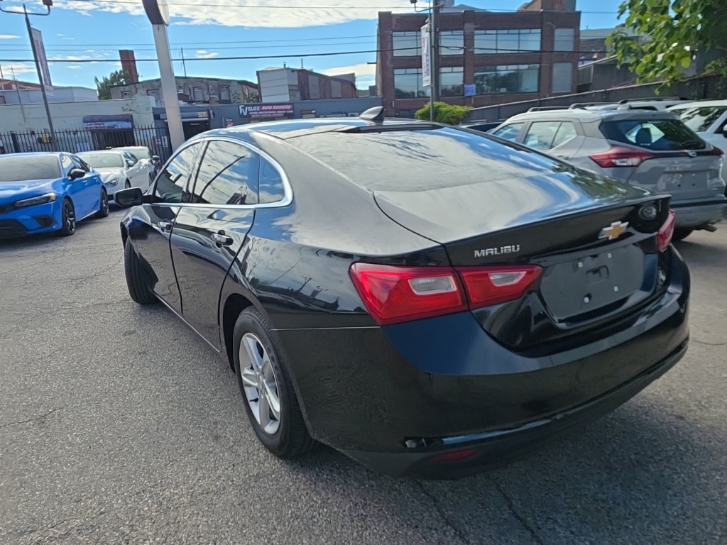 used 2024 Chevrolet Malibu car, priced at $16,595