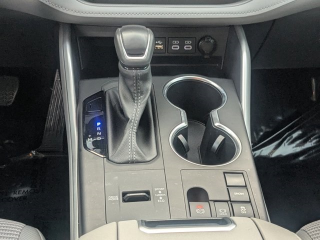 used 2024 Toyota Highlander car, priced at $37,681