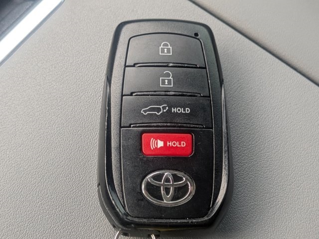 used 2024 Toyota Highlander car, priced at $37,681