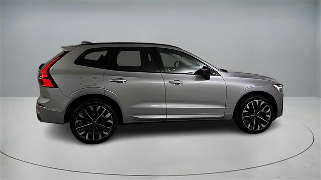 new 2026 Volvo XC60 Plug-In Hybrid car, priced at $74,665