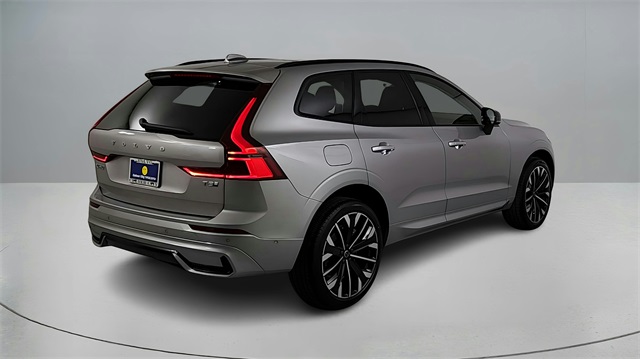 new 2026 Volvo XC60 Plug-In Hybrid car, priced at $74,665