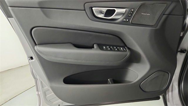 new 2026 Volvo XC60 Plug-In Hybrid car, priced at $74,665