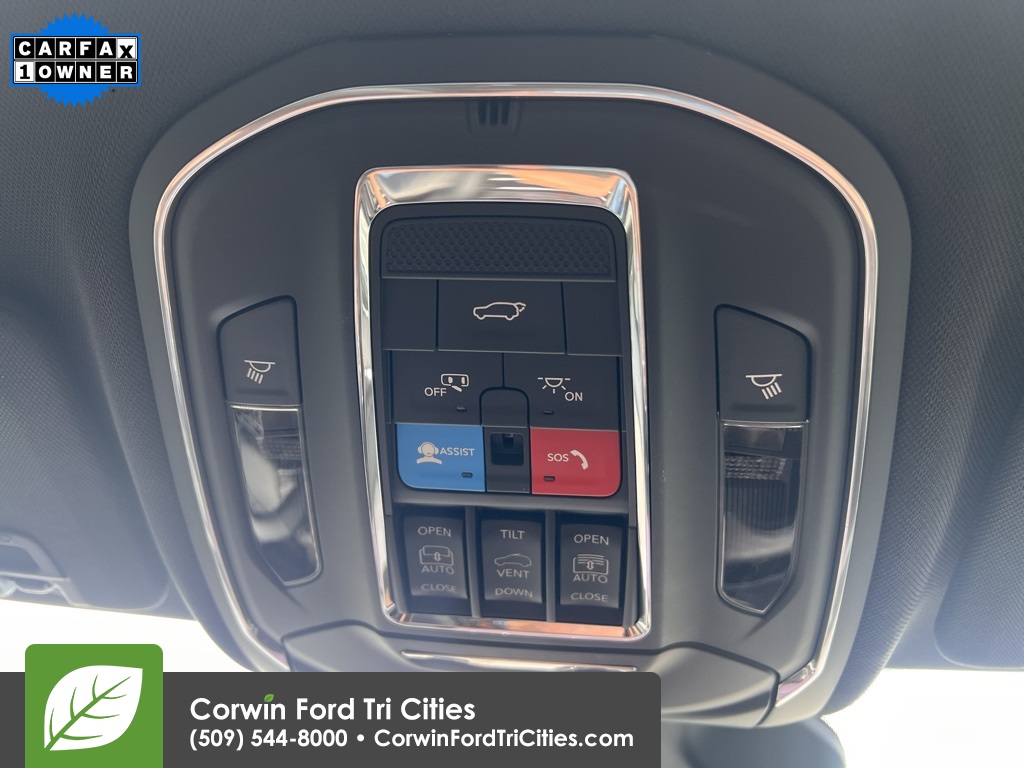 used 2024 Jeep Grand Cherokee car, priced at $38,989