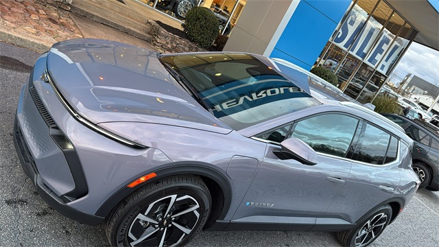 new 2026 Chevrolet Equinox EV car, priced at $43,965