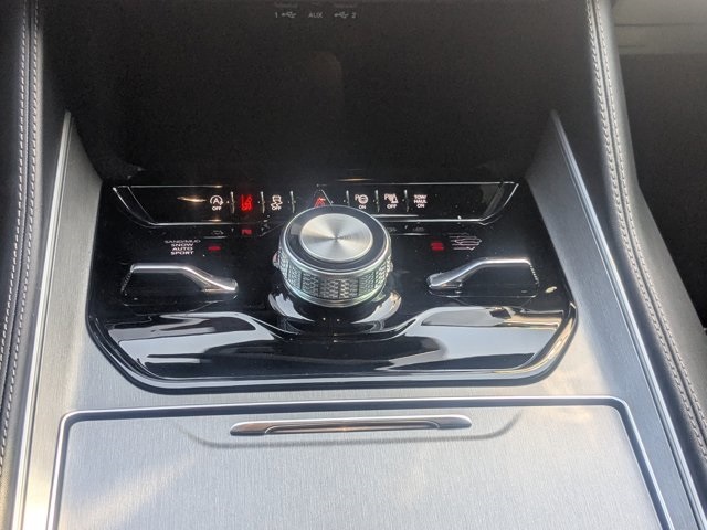 new 2025 Jeep Wagoneer L car, priced at $76,870