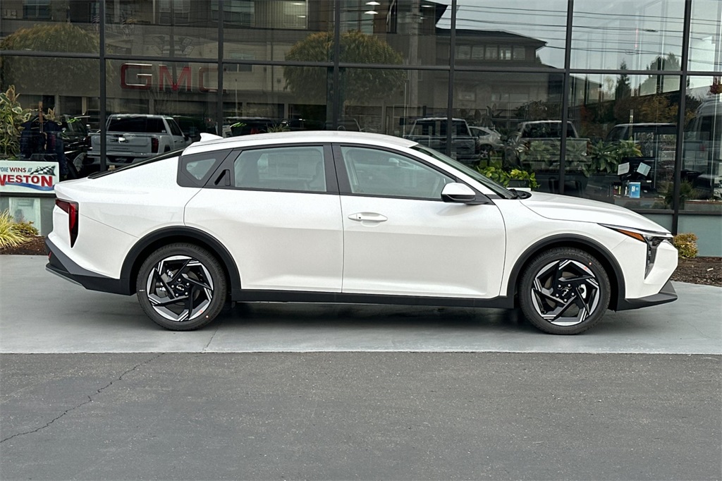 new 2025 Kia K4 car, priced at $25,580