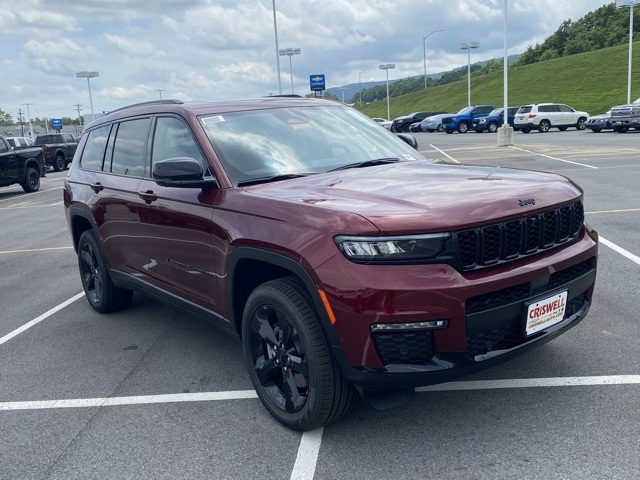 new 2025 Jeep Grand Cherokee L car, priced at $51,074