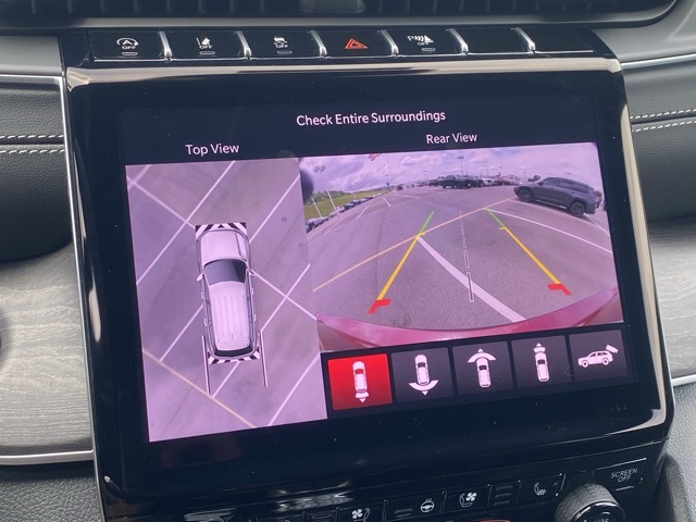 new 2025 Jeep Grand Cherokee L car, priced at $51,074