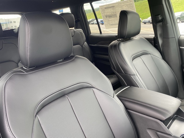 new 2025 Jeep Grand Cherokee L car, priced at $51,074