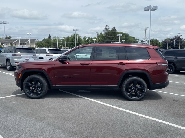 new 2025 Jeep Grand Cherokee L car, priced at $51,074