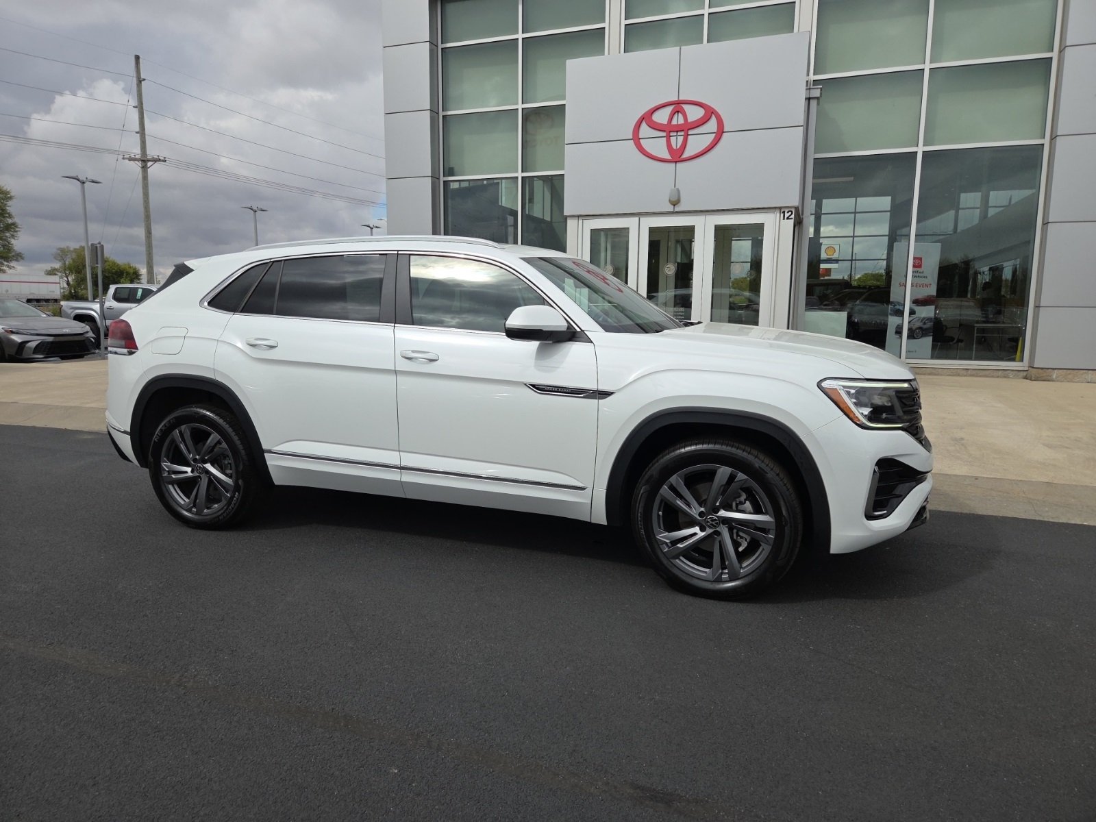 used 2024 Volkswagen Atlas Cross Sport car, priced at $34,969