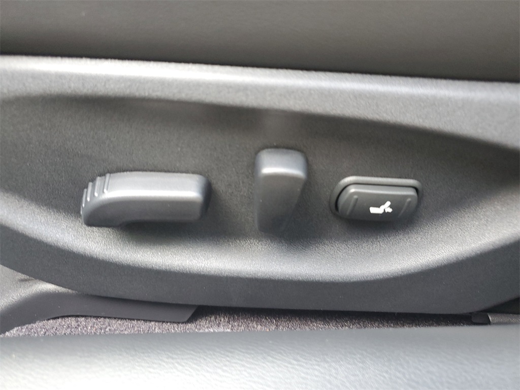 used 2022 INFINITI Q50 car, priced at $29,798