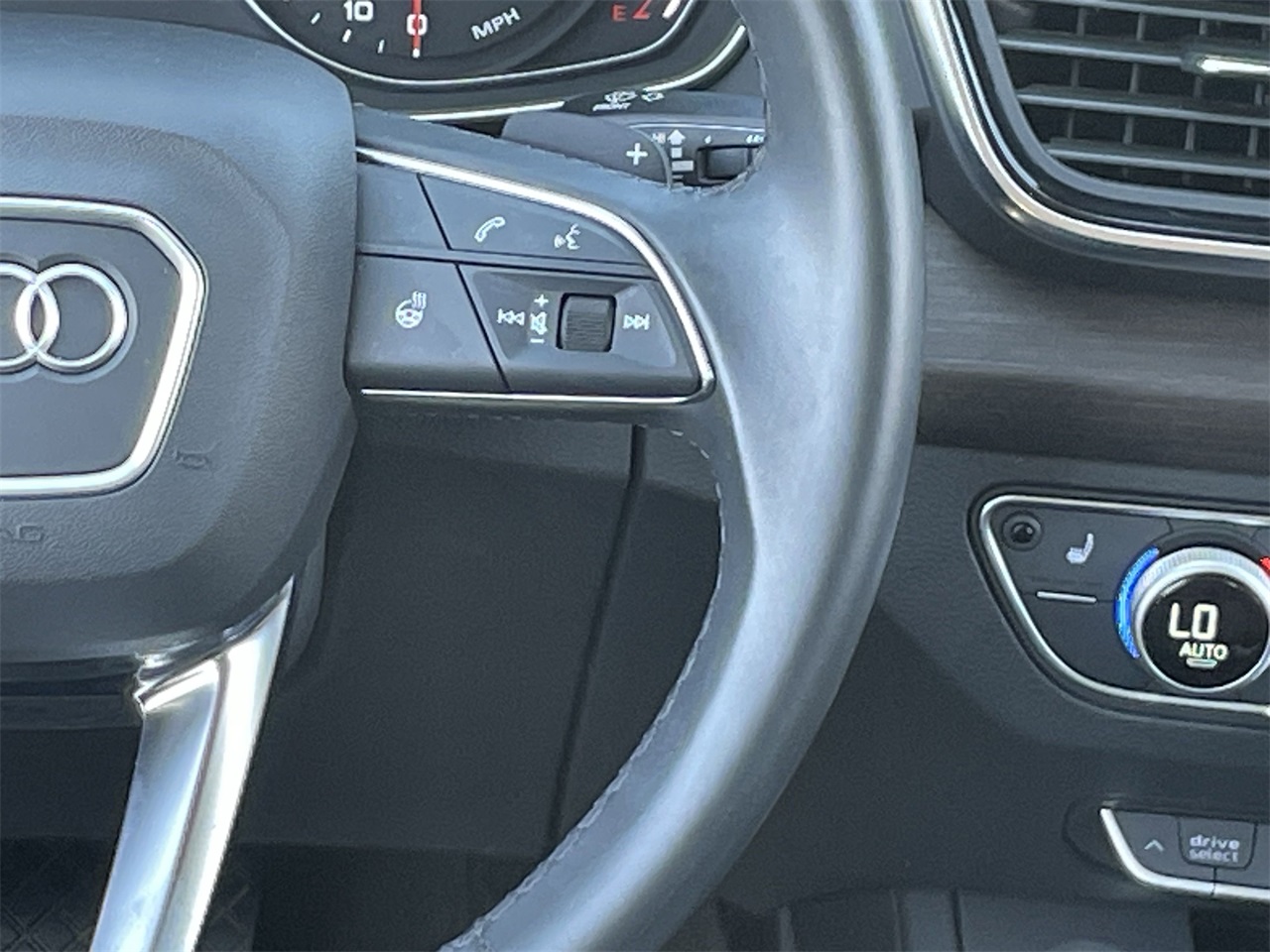 used 2022 Audi Q5 car, priced at $27,024
