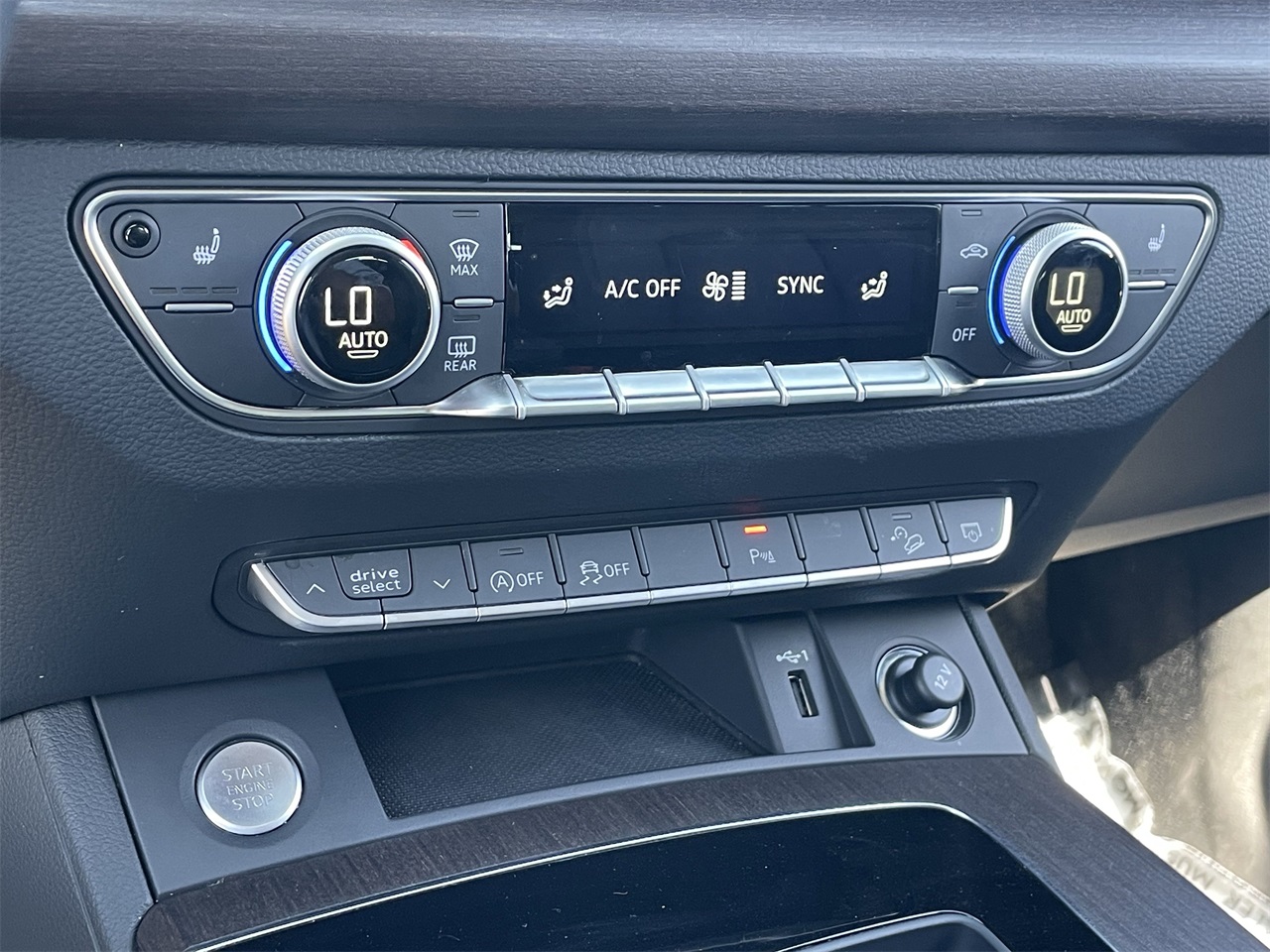 used 2022 Audi Q5 car, priced at $27,024