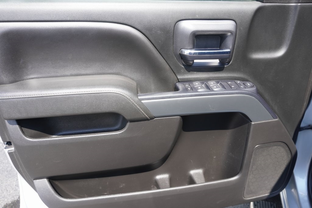 used 2018 Chevrolet Silverado 1500 car, priced at $25,000