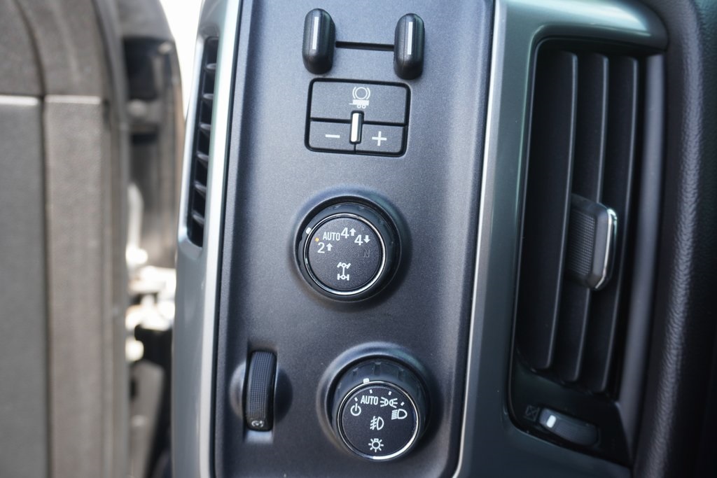 used 2018 Chevrolet Silverado 1500 car, priced at $25,000
