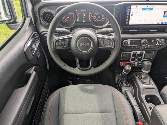 new 2025 Jeep Gladiator car, priced at $43,250