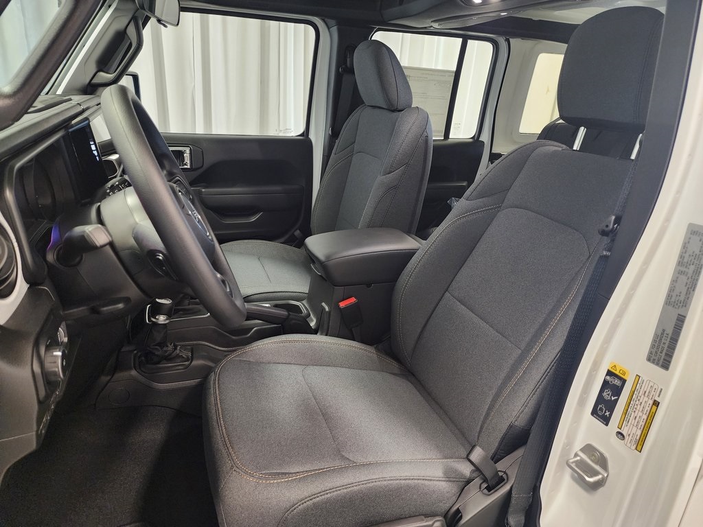 new 2025 Jeep Wrangler car, priced at $37,235
