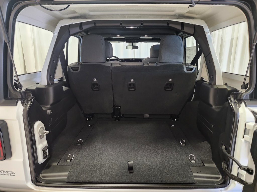 new 2025 Jeep Wrangler car, priced at $37,235