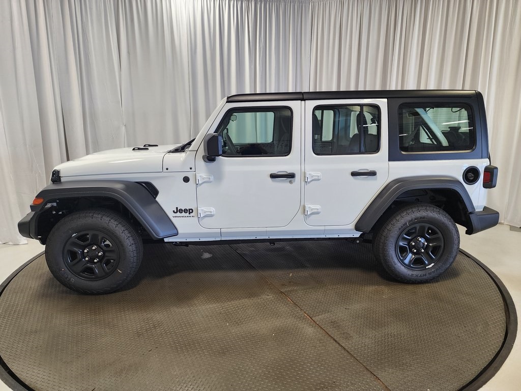 new 2025 Jeep Wrangler car, priced at $37,235