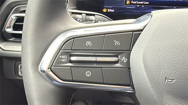 new 2026 Chevrolet Traverse car, priced at $43,695