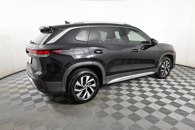 new 2025 Volkswagen Tiguan car, priced at $33,424