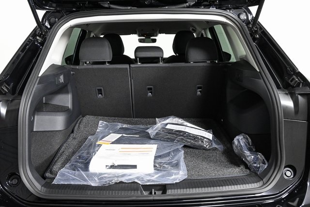 new 2025 Volkswagen Tiguan car, priced at $33,424