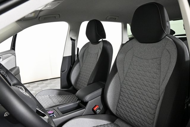 new 2025 Volkswagen Tiguan car, priced at $33,424