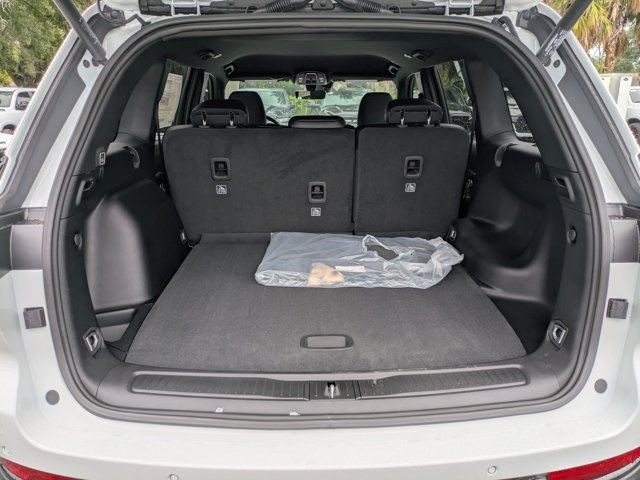 new 2025 Jeep Grand Cherokee car, priced at $36,125