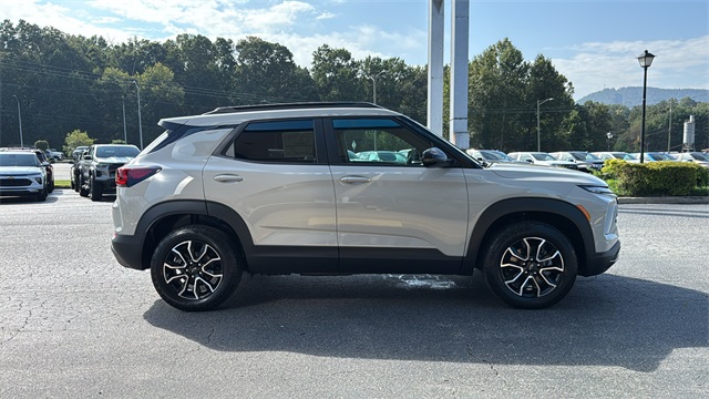 new 2026 Chevrolet TrailBlazer car, priced at $34,280