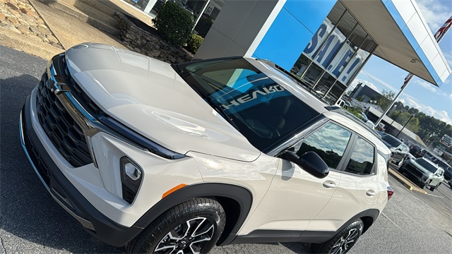 new 2026 Chevrolet TrailBlazer car, priced at $34,280