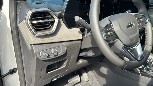 new 2026 Chevrolet TrailBlazer car, priced at $34,280