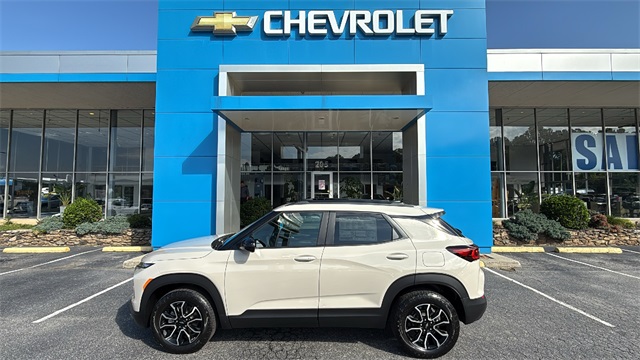 new 2026 Chevrolet TrailBlazer car, priced at $34,280