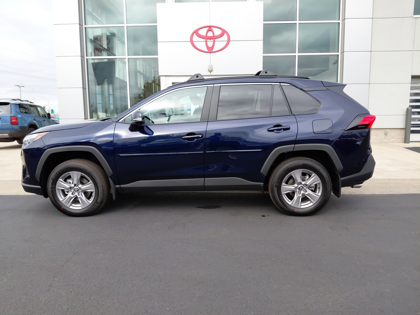 new 2025 Toyota RAV4 car, priced at $37,853