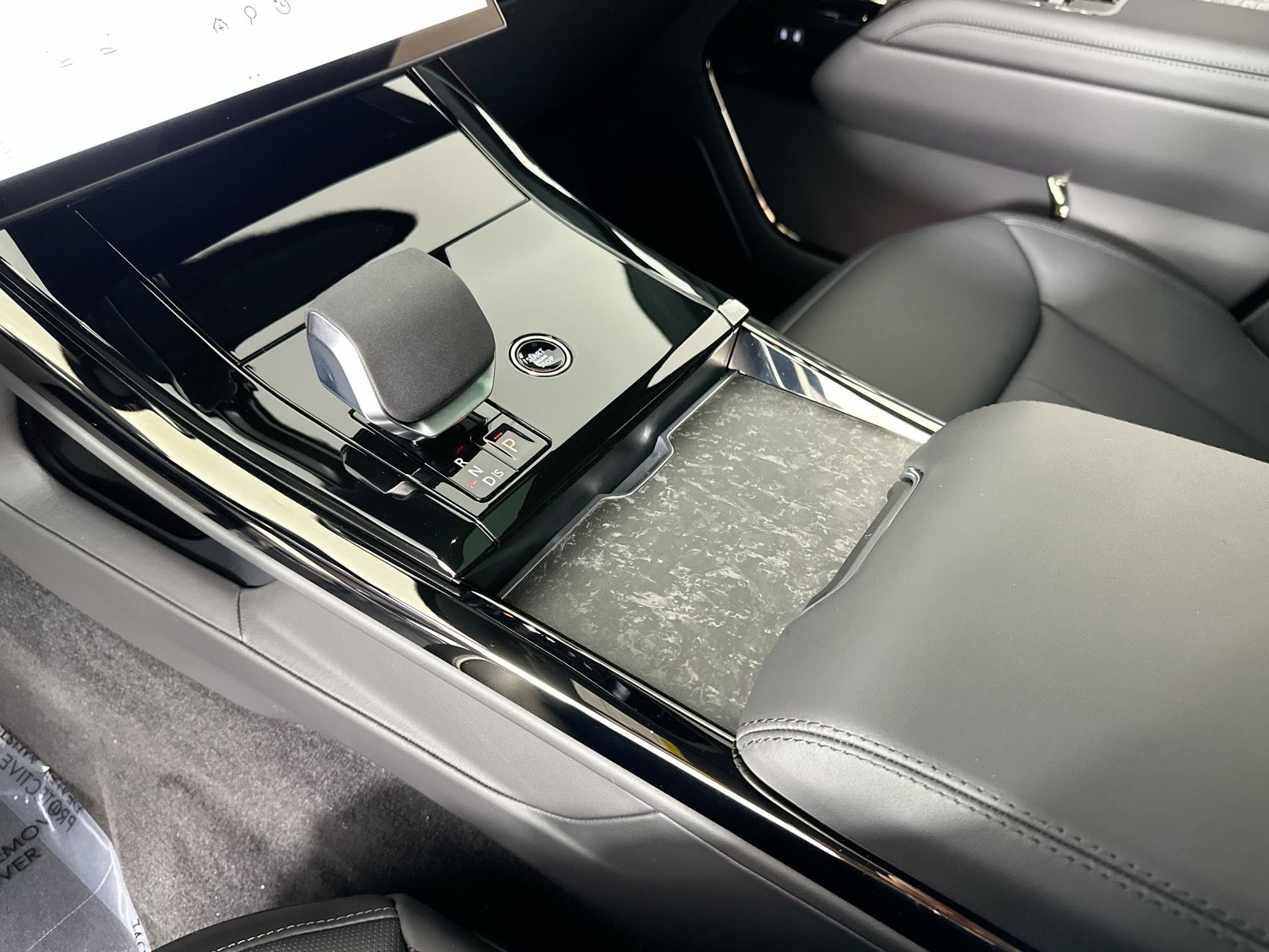 new 2025 Land Rover Range Rover Sport car, priced at $130,320