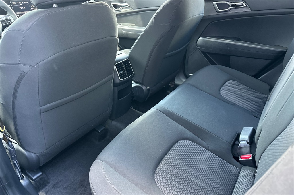 new 2025 Kia Sportage Hybrid car, priced at $29,555